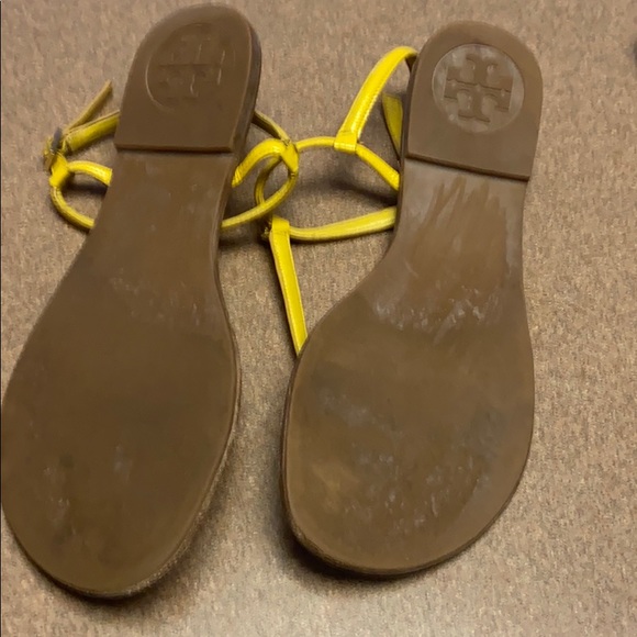 Tory Burch Alfie Flat Sandals - Picture 6 of 8